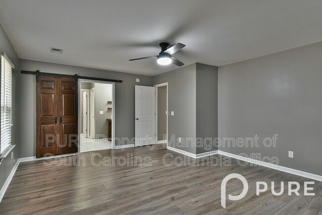 Building Photo - 134 Vermillion Dr