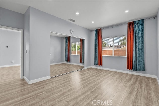 Building Photo - 7239 Kraft Ave