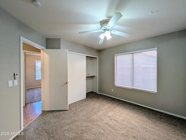 Building Photo - 8639 W Fullam St