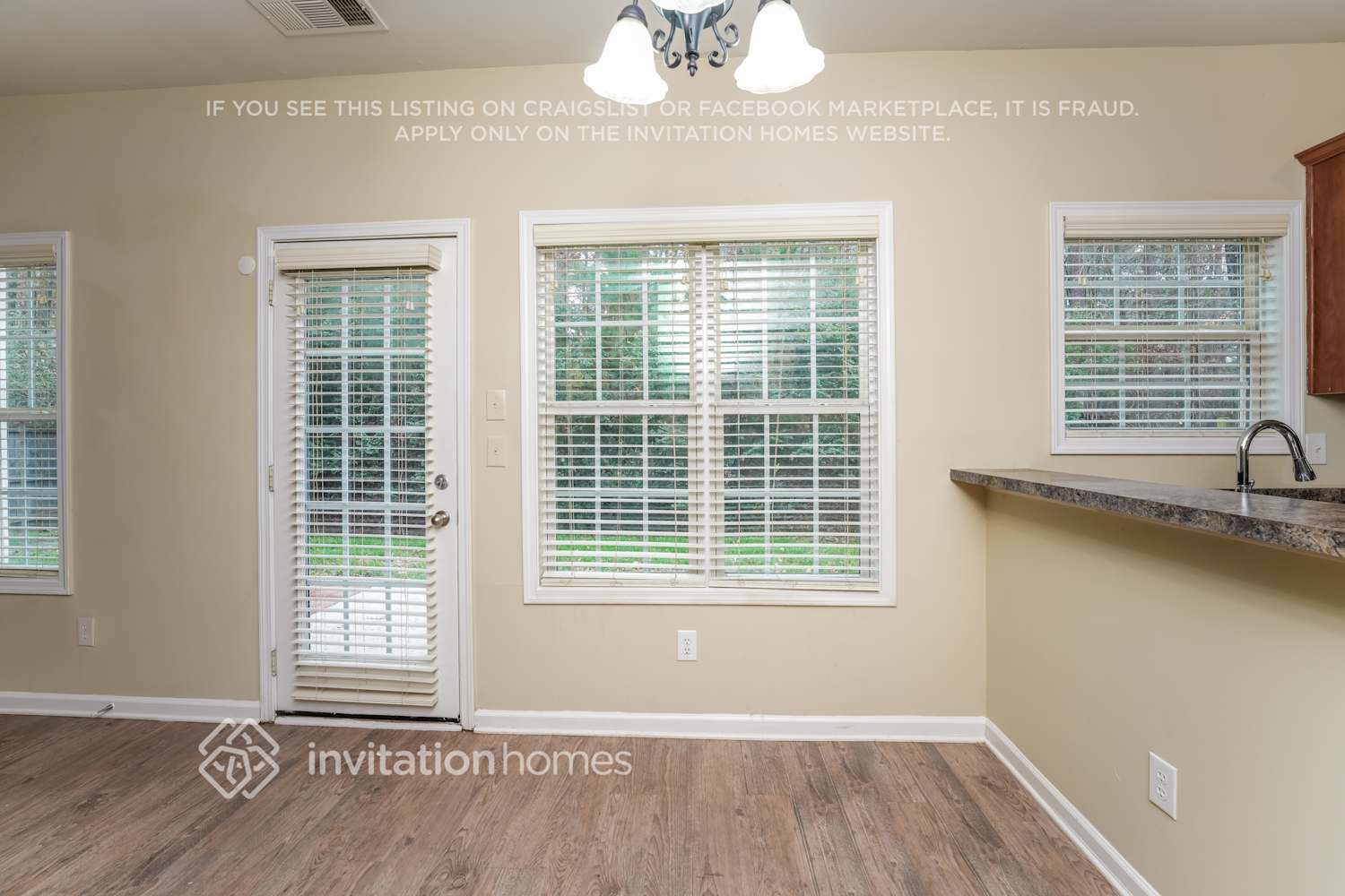 Building Photo - 2660 Freemont St