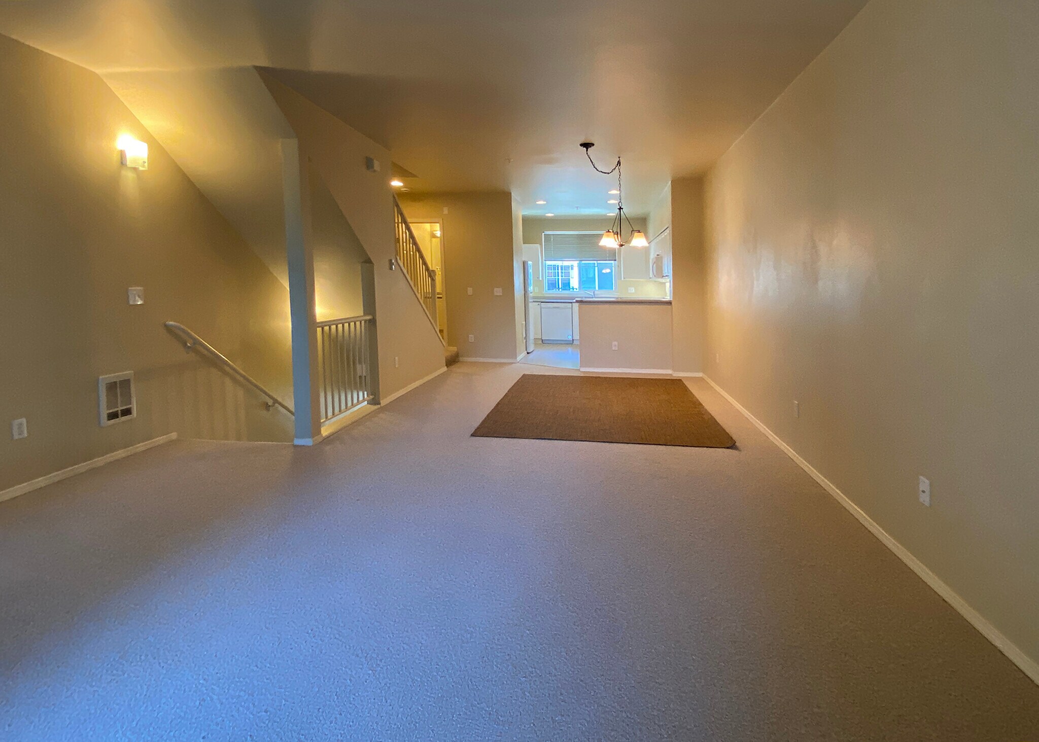 Building Photo - 16125 Juanita Woodinville Way NE