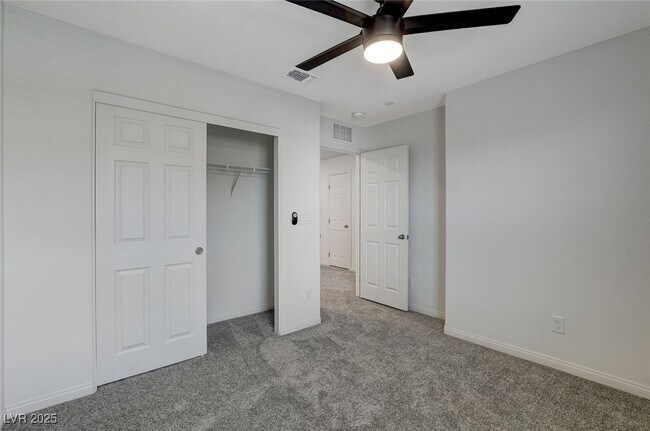Building Photo - 3642 Stoppani Ave