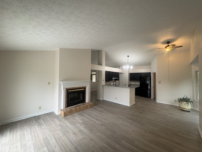 Building Photo - 7630 Lippincott Way