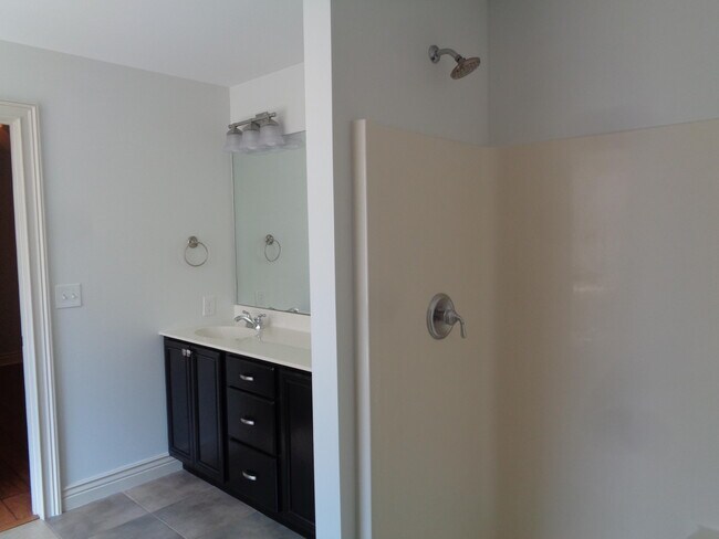 Building Photo - 4803 Cedar Coals Ct