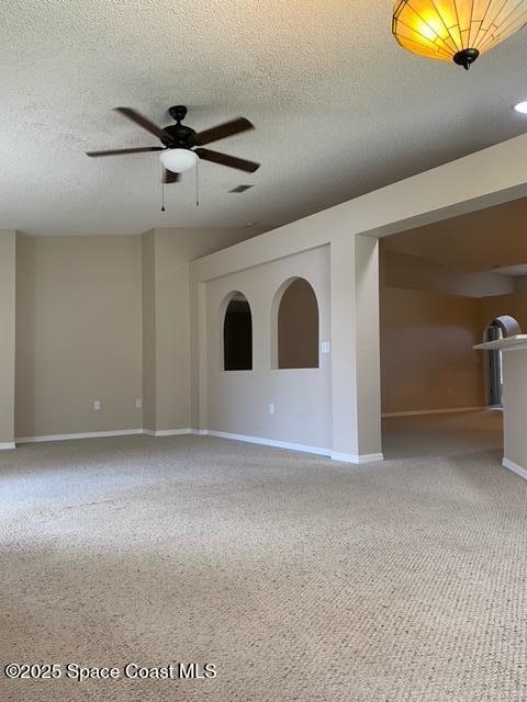Building Photo - 3865 La Flor Dr