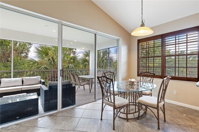 Building Photo - 16107 Mt Abbey Way