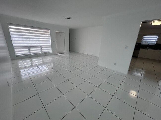 Building Photo - 3615-3617-3617 Polk St