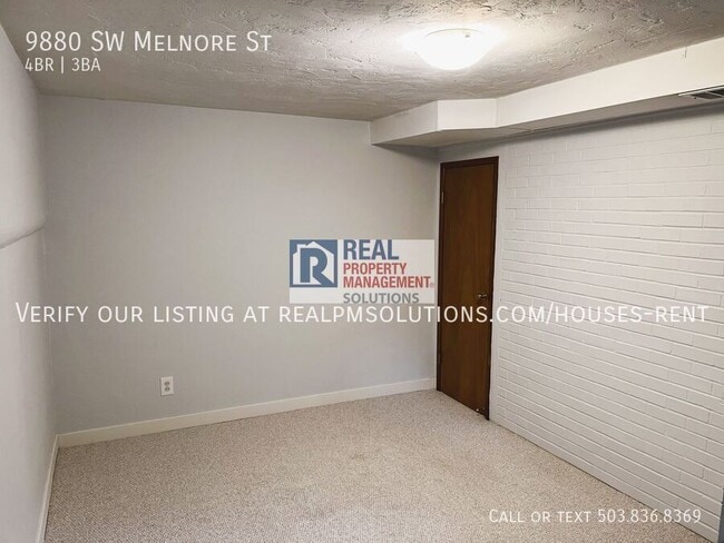 Building Photo - 9880 SW Melnore St