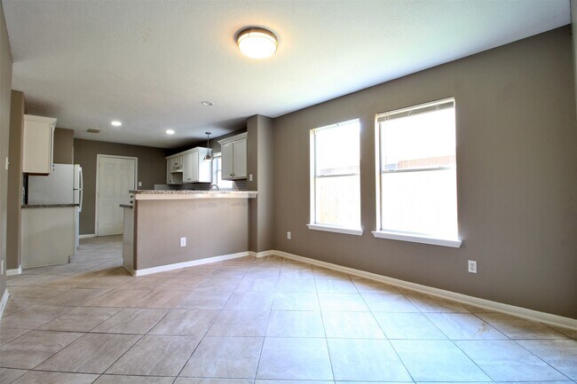 Building Photo - 6803 Highwind Bend Ln