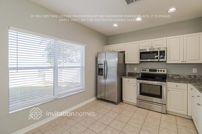 Building Photo - 2551 Butterfly Landing Dr