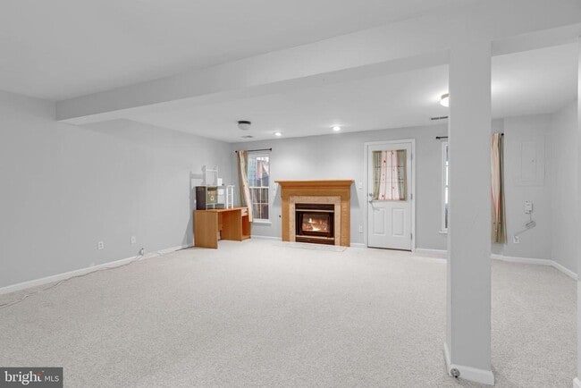 Building Photo - 6880 Ridge Water Ct