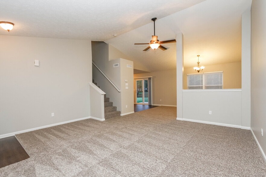 Building Photo - 16864 Maraschino Dr
