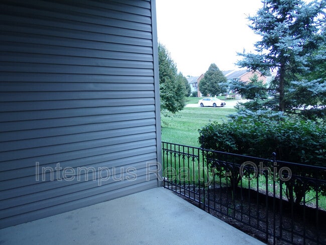 Building Photo - 8057 Crane's Crossing Dr