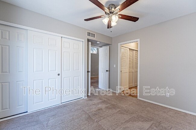 Building Photo - 735 N Tangerine Dr