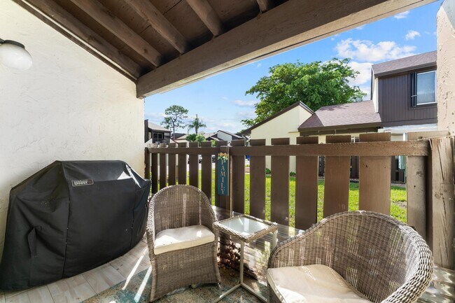 Building Photo - 5312 Bosque Ln