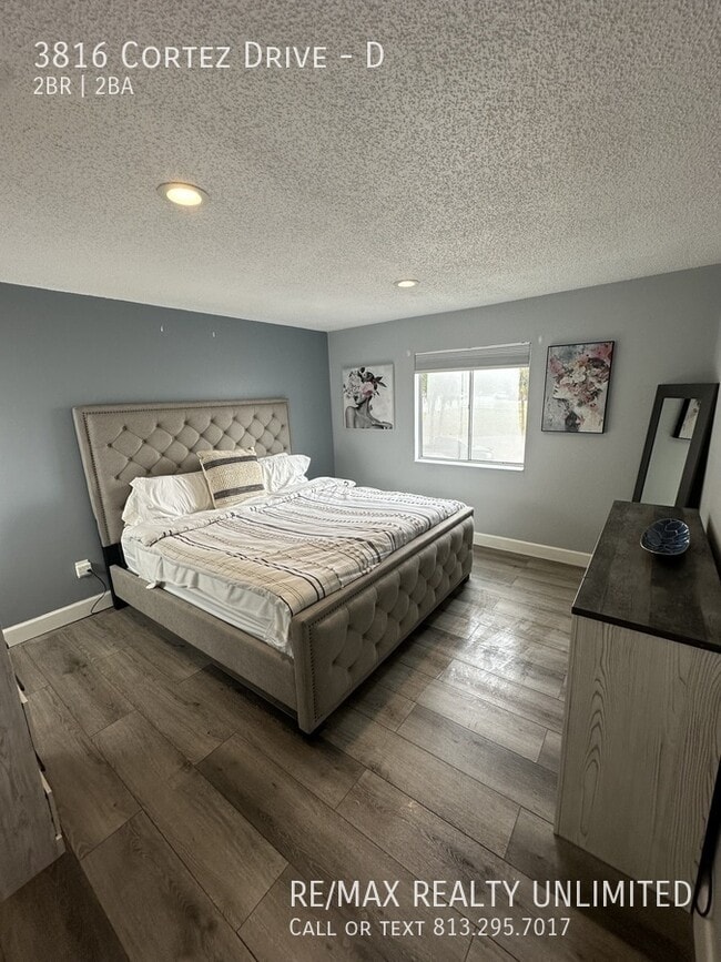 Building Photo - 3816 Cortez Dr