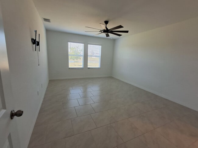 Building Photo - 12232 Amber Waves Rd