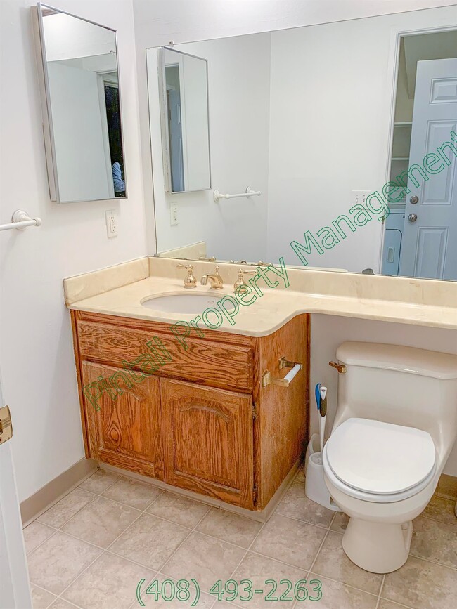 Building Photo - 357 W Rincon Ave