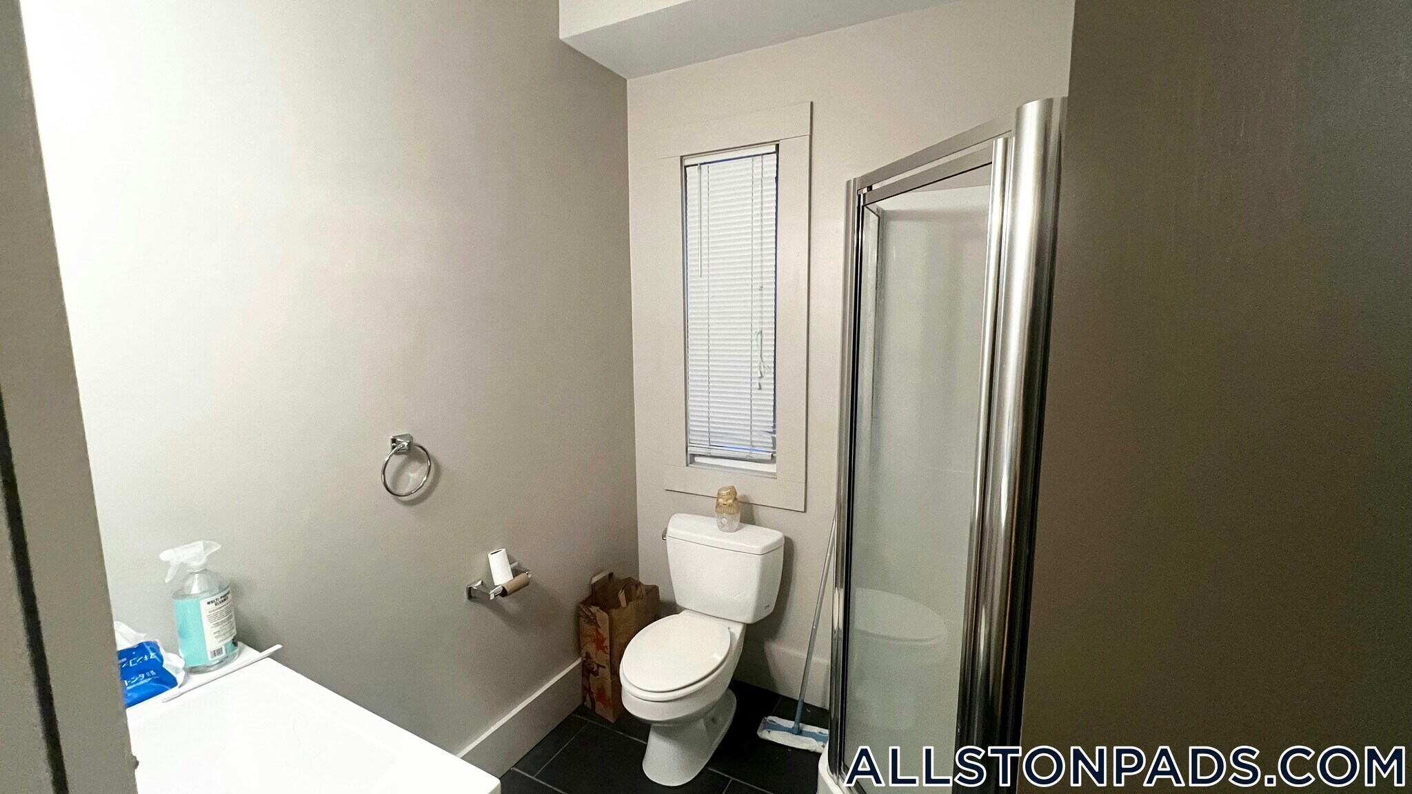 Building Photo - 23 Greylock Rd