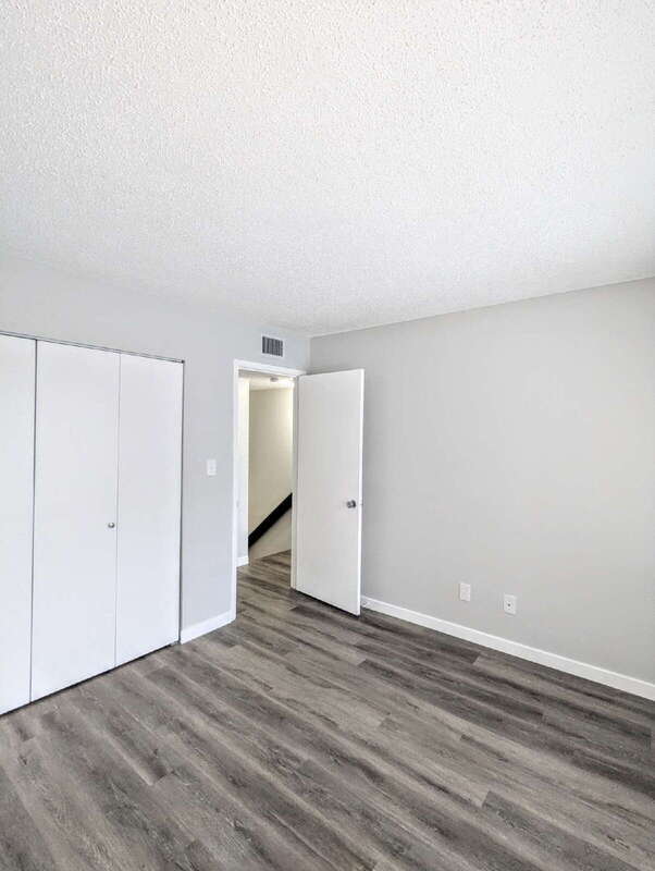 Building Photo - 4001 S Beneva Rd