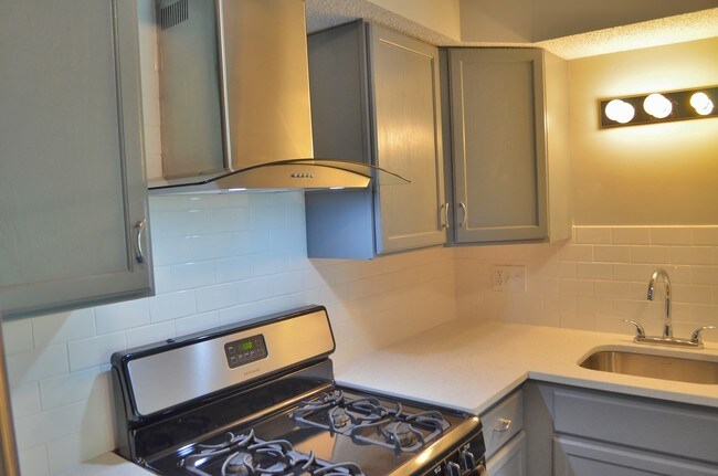 Building Photo - Cielo Apartments
