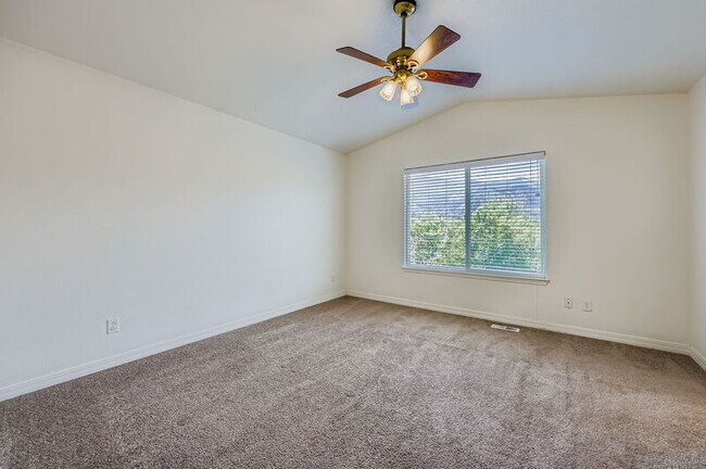 Building Photo - 504 Pyrite Terrace