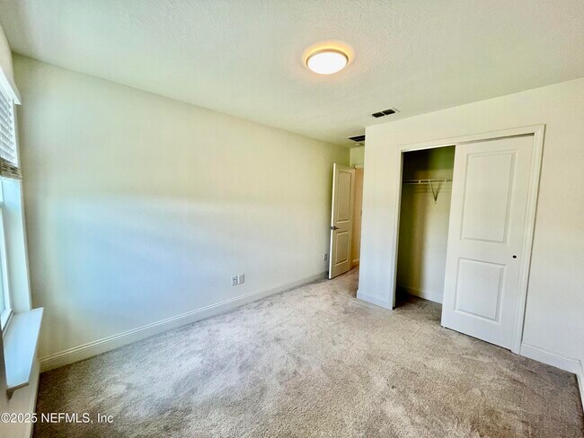 Building Photo - 134 Varner Wy