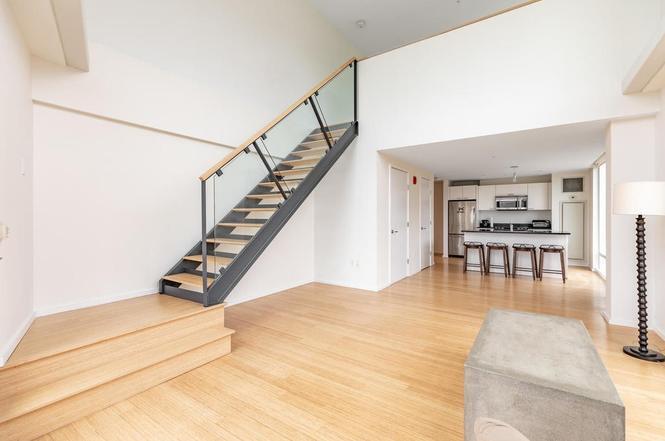 Building Photo - 1 Earhart St