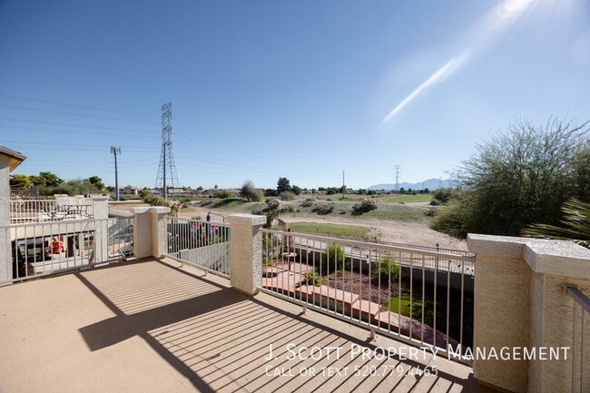 Building Photo - 12209 W Washington St