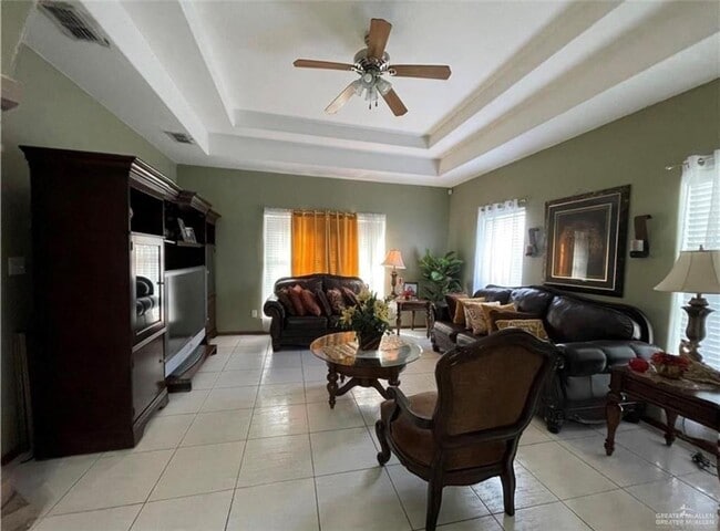 Building Photo - 16 Nappa Valley Dr