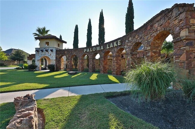 Building Photo - 3416 De Soto Loop