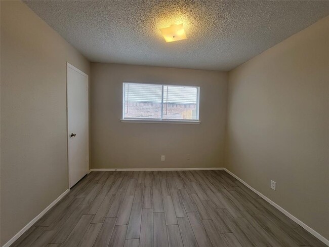 Building Photo - 22431 Coriander Dr