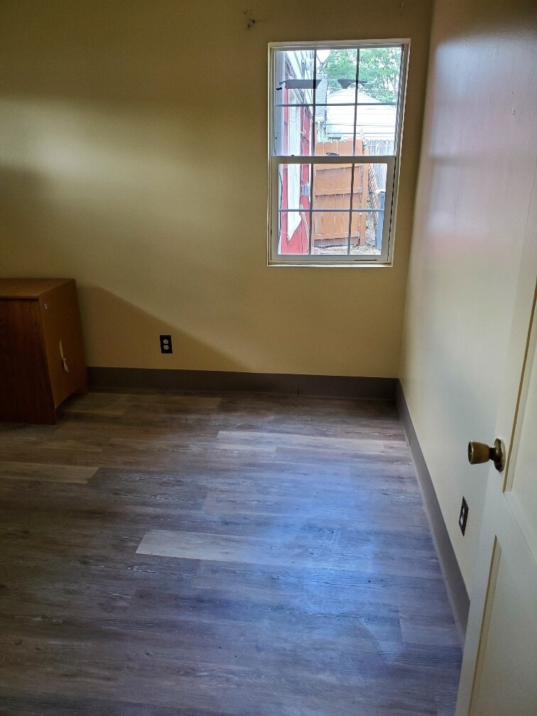 Building Photo - 332 Meyer Ave