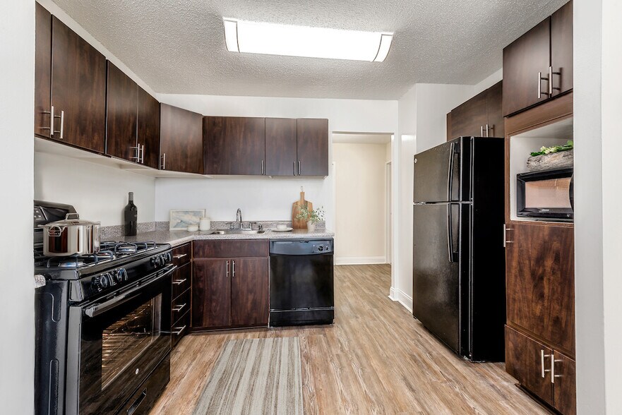 Horizon House 1101 N Calvert St Baltimore MD 21202 Apartment Finder