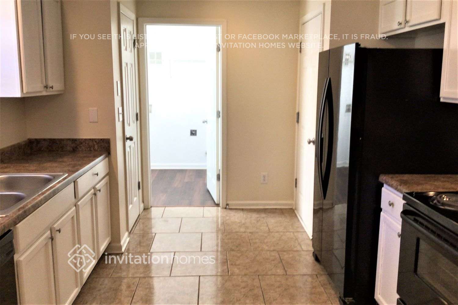 Building Photo - 3514 Lukes Dr