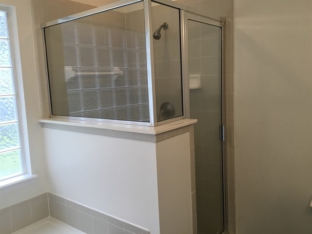 Building Photo - 1105 Lake George Ct