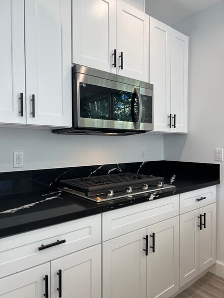 Building Photo - 7111 Scarborough Peak Dr