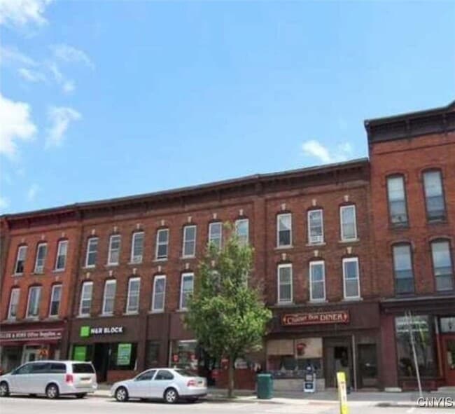 Primary Photo - 266 State St