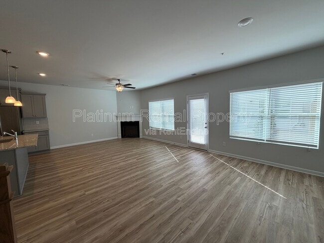 Building Photo - 342 Lanier Cir