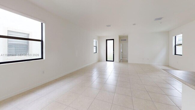 Building Photo - 11035 W 35th Way