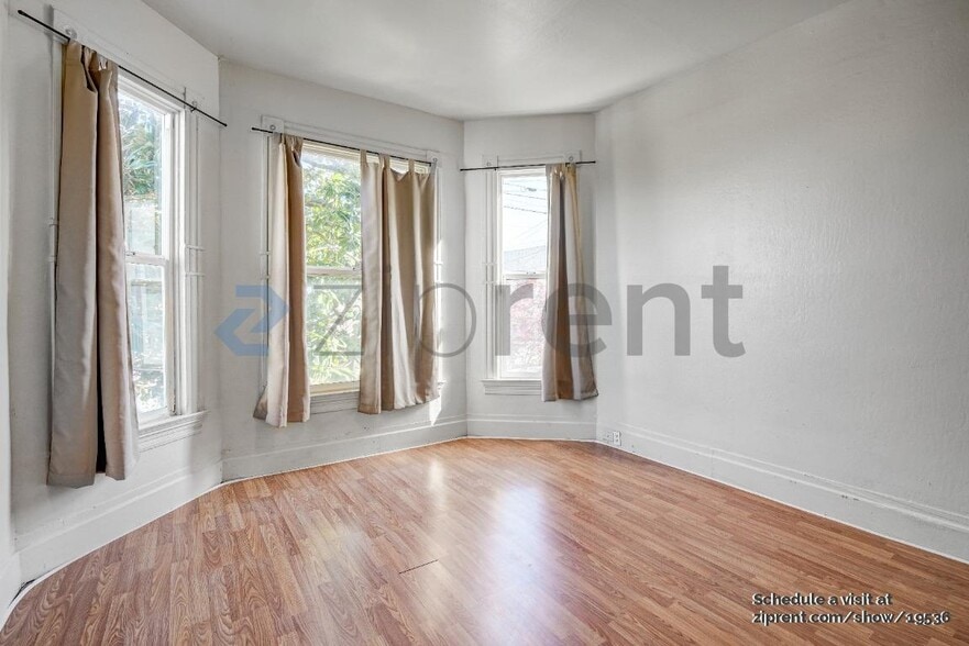 Building Photo - 965 56th St