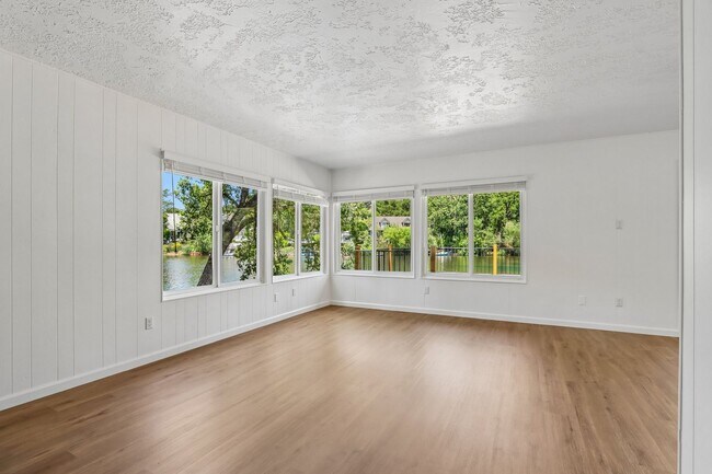 Building Photo - 29311 S Lake Shore Dr