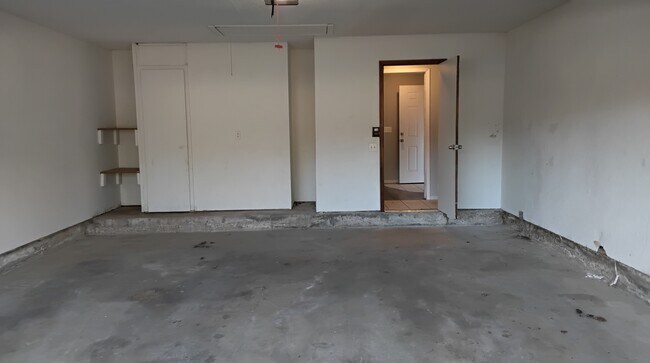 Building Photo - 7110 NW 30th Terrace