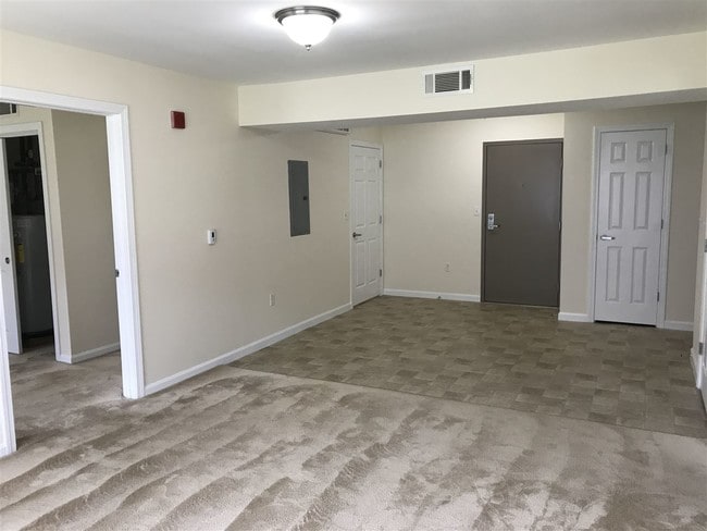 Building Photo - 100 Sentinel Court