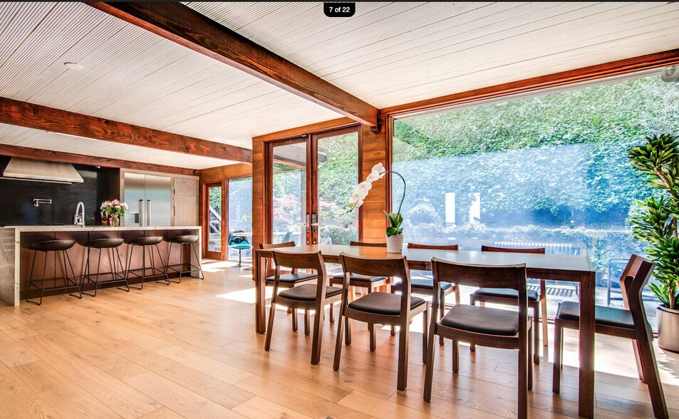 Building Photo - 9624 Yoakum Dr