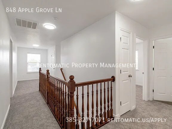 Building Photo - 848 Apple Grove Ln
