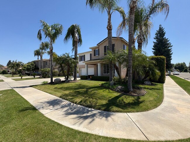 Building Photo - NW Two story home, located in Foxwood subd...