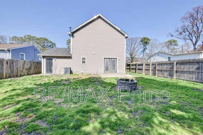 Building Photo - 4923 Krick St