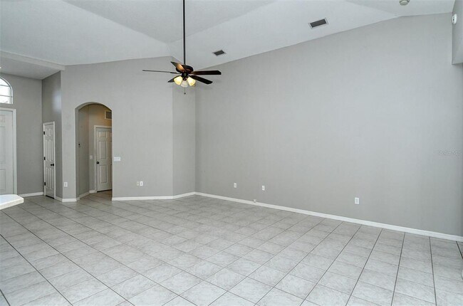 Building Photo - 6344 Rookery Cir