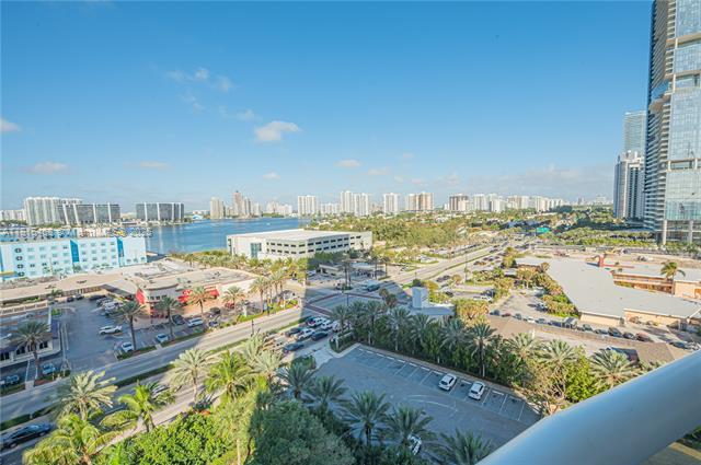 Building Photo - 18201 Collins Ave